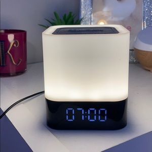 LED light clock & Bluetooth speaker